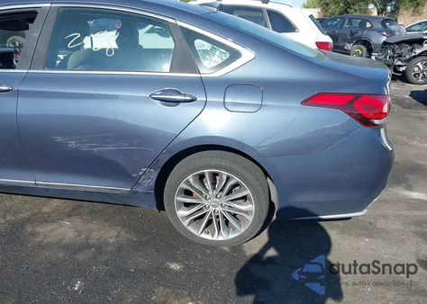 2015 Hyundai Genesis 3.8 from USA, damaged, VIN KMHGN4JE4FU074357